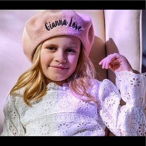 Meet your Posher, Ginger